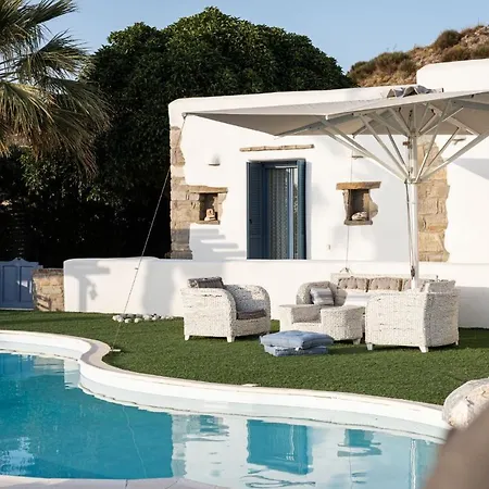 Phos Villa