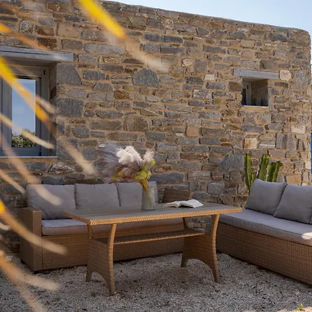 Phos Paros فيلة Sotires